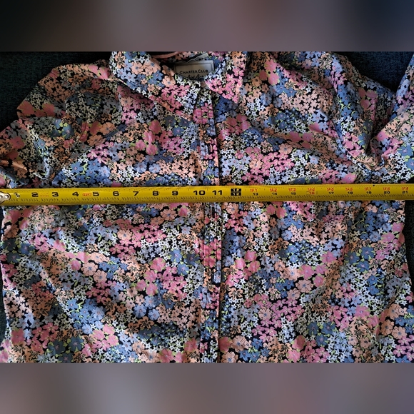 Charter Club shirt shop size 12. Relaxed fit. Roll up button sleeve - Picture 4 of 9